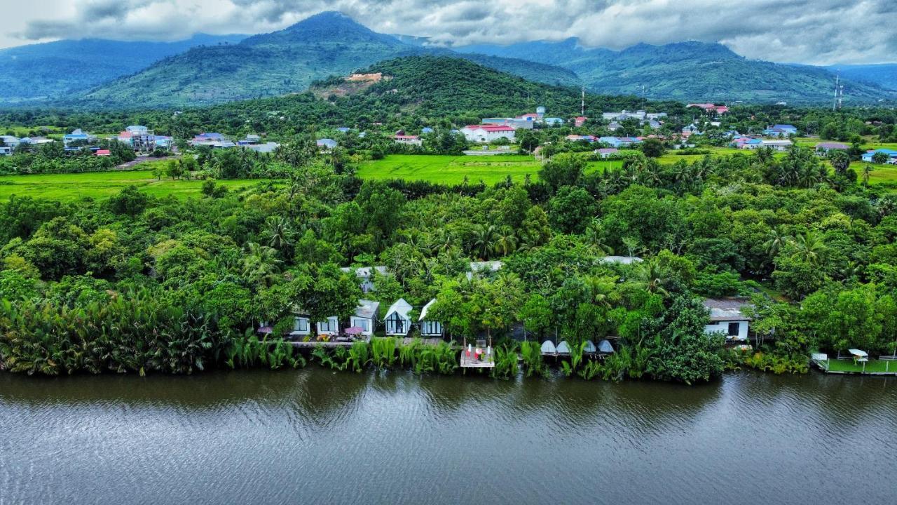 Kampot Riverfront Boutique エクステリア 写真