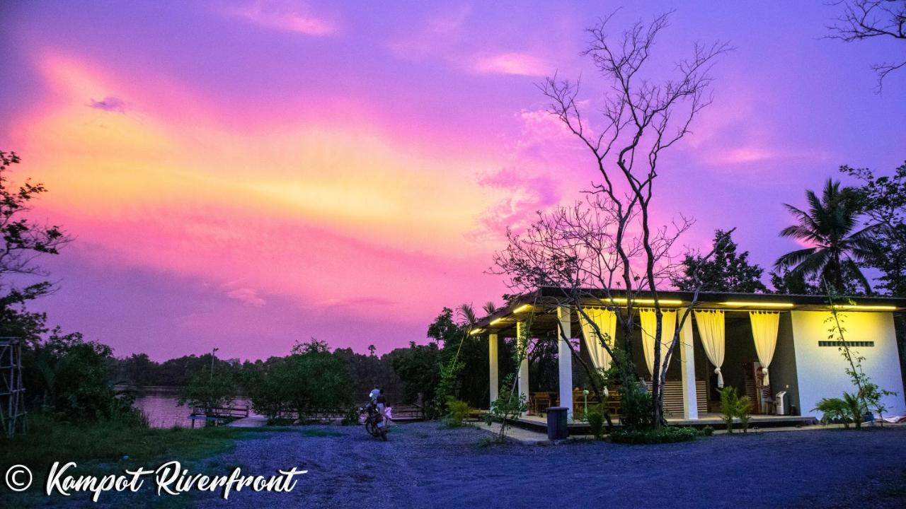 Kampot Riverfront Boutique エクステリア 写真